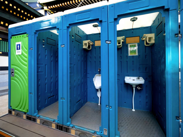 Porta potty delivery and setup in Augusta, ME